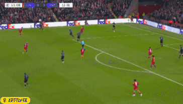 他的对抗比以前硬太多