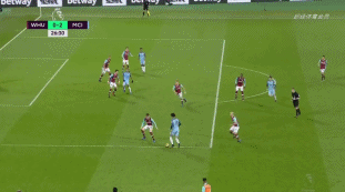 球星刚上场就改变节奏