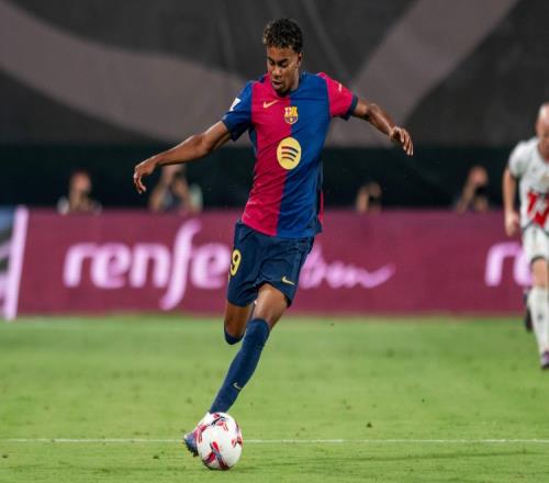 罗马诺：莱比锡和切尔西谈西蒙斯时问价乔治，两人交易不挂钩