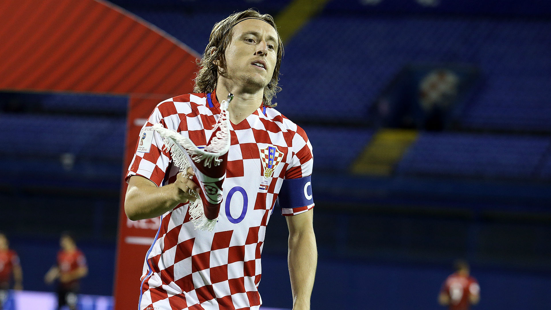 杜埃：我会看世界杯抽签仪式，希望我能参加美加墨世界杯